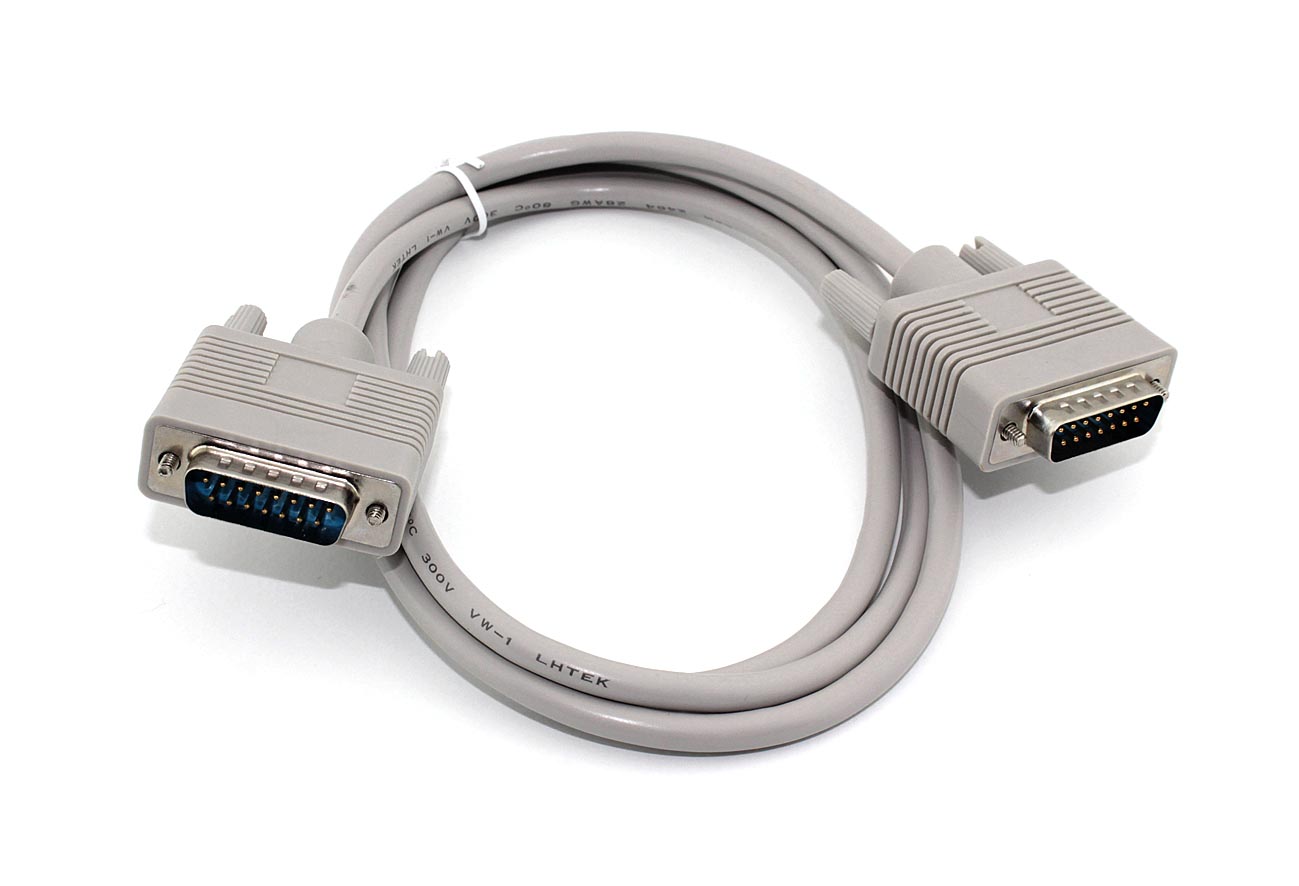 Кабель с разъёмами DB15 папа-папа 1,5 м