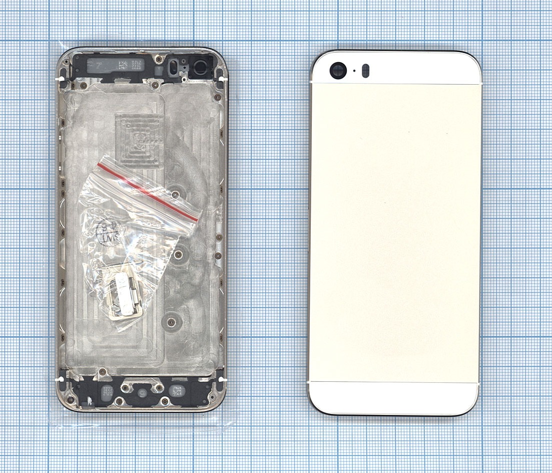 Задняя крышка для iPhone 5S золото