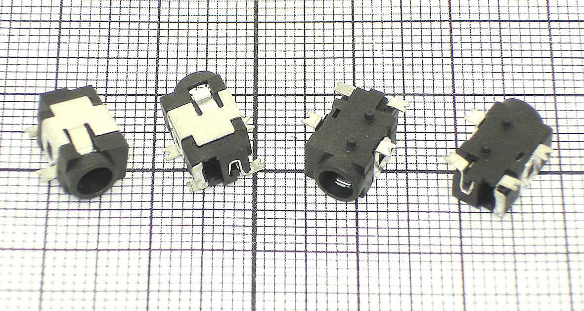 Разъем питания для планшета №18 (1.3х3.5мм)